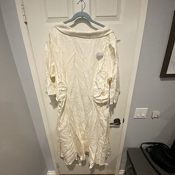 Ivory Brocade Wedding Swing Dress - Picture 1 of 12